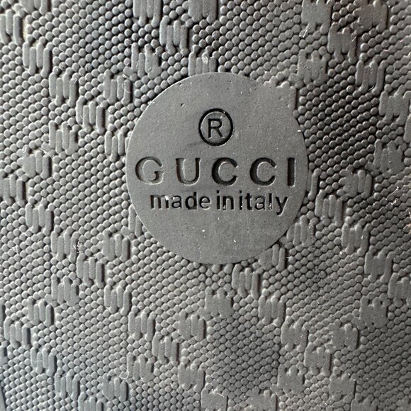 GUCCI slides - Picture 3 of 7